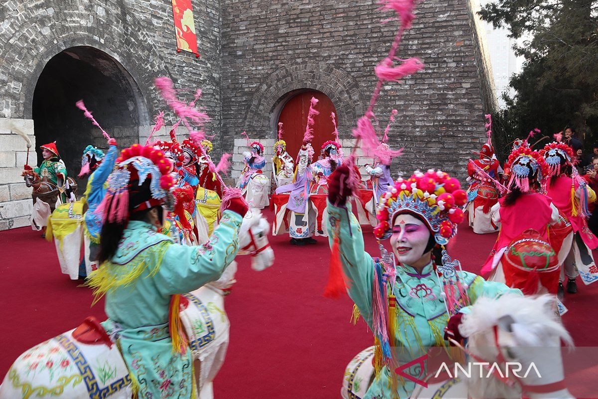 Perayaan Festival Li Chun ke-19