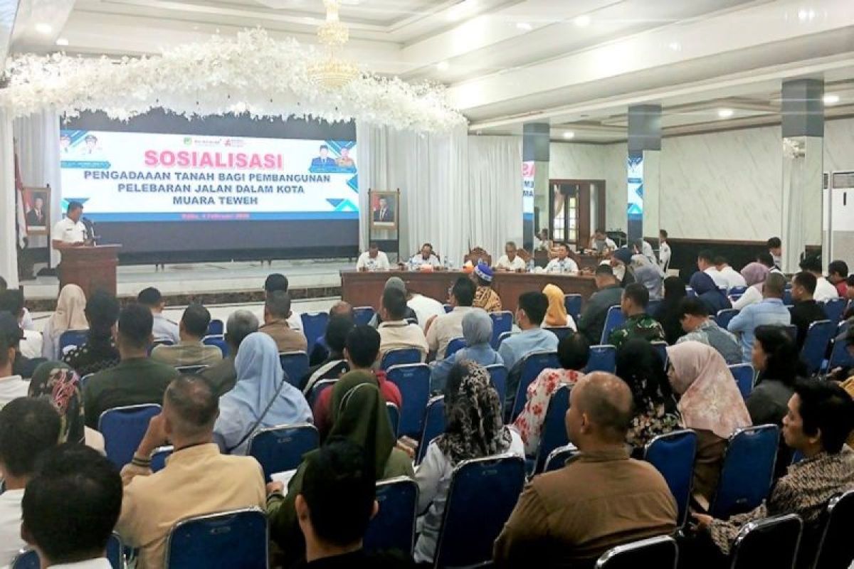 Bupati Barut komitmen pengadaan tanah untuk pelebaran jalan dengan transparan