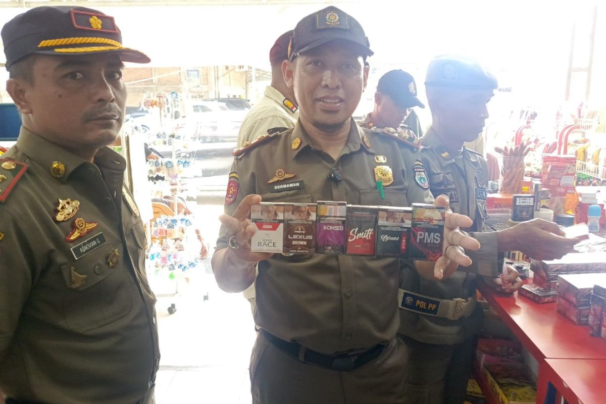Sulbar sosialisasikan larangan rokok ilegal guna tingkatlan PAD