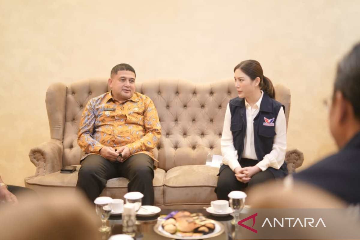 Parpol jadi penyeimbang kebijakan pemerintah kota