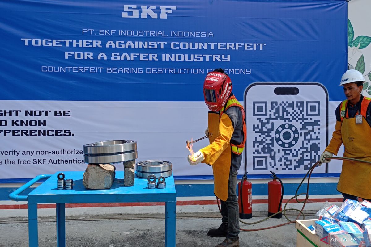 Perusahaan industri di Jaktim musnahkan puluhan ribu "bearing" palsu