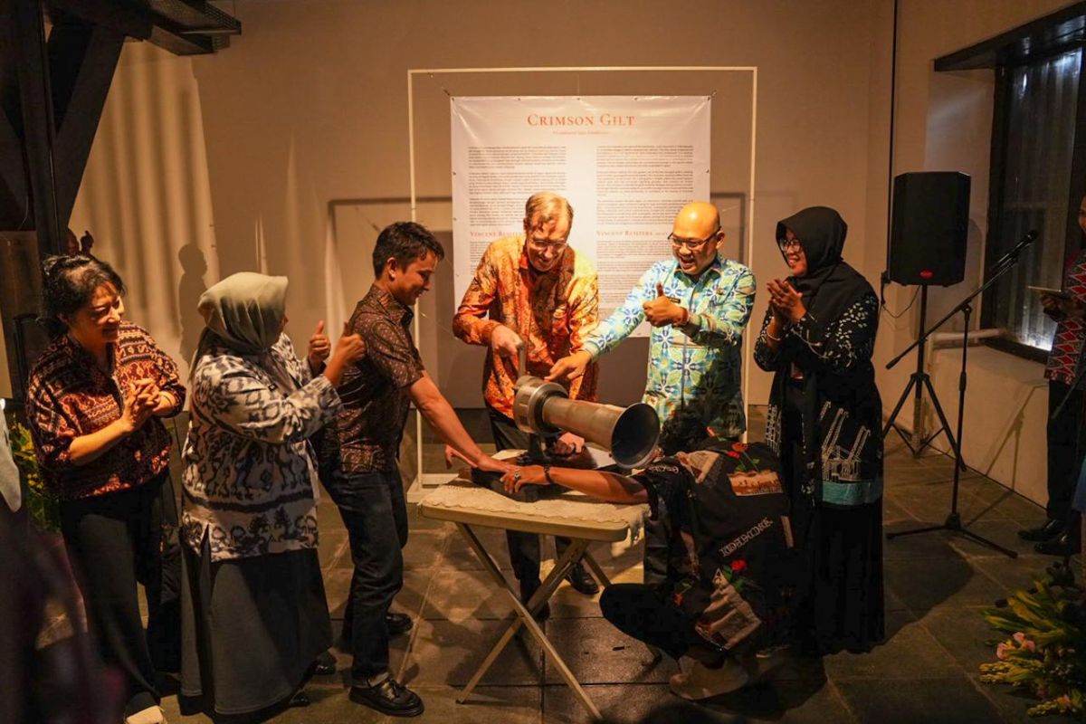 Warga diajak selami sejarah maritim melalui Pameran "Crimson Gilt"