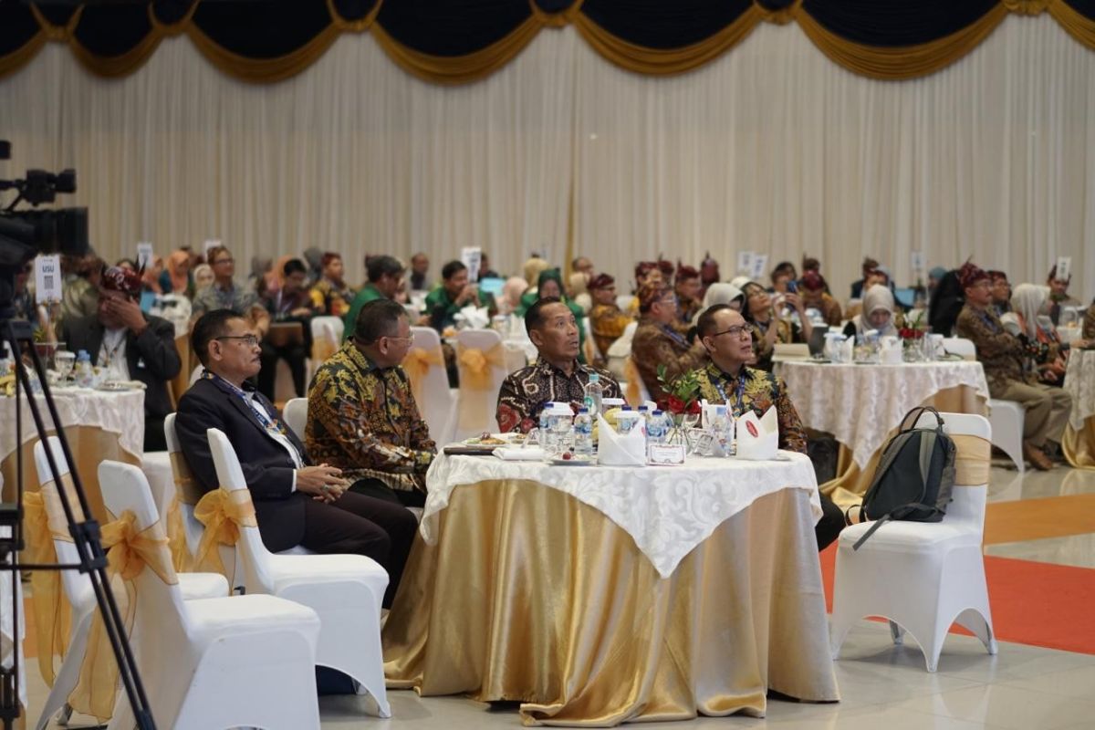 24 PTNBH rumuskan kebijakan pendidikan nasional di Unair