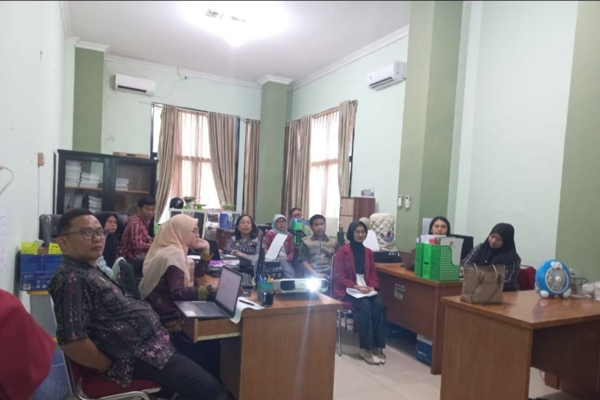 Dinas Perkebunan Sulbar data potensi sawit dan kakao