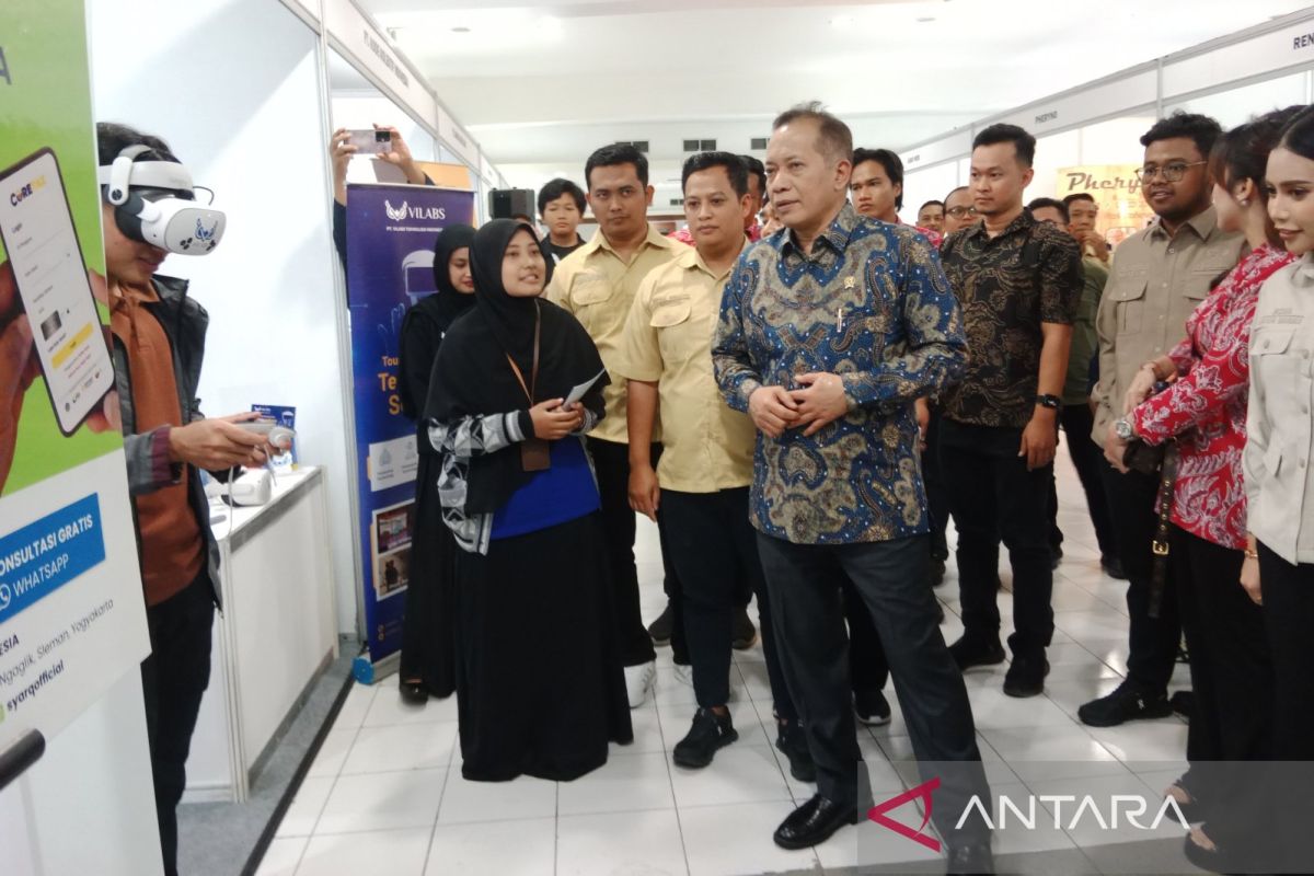 Menkop siapkan Kopdes jadi alternatif tempat kerja Gen Z