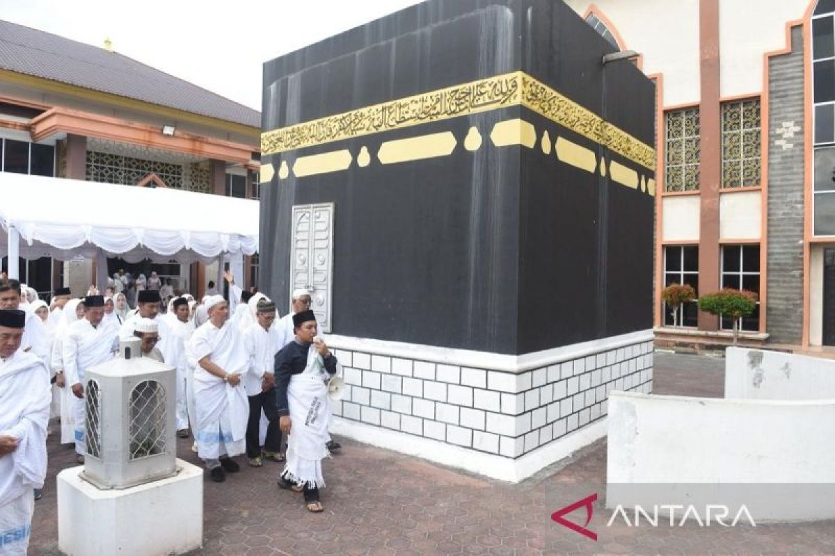 Inovasi BRK Syariah: Nasabah JCH Tanjungpinang Siap Menunaikan Haji dengan Praktik Manasik