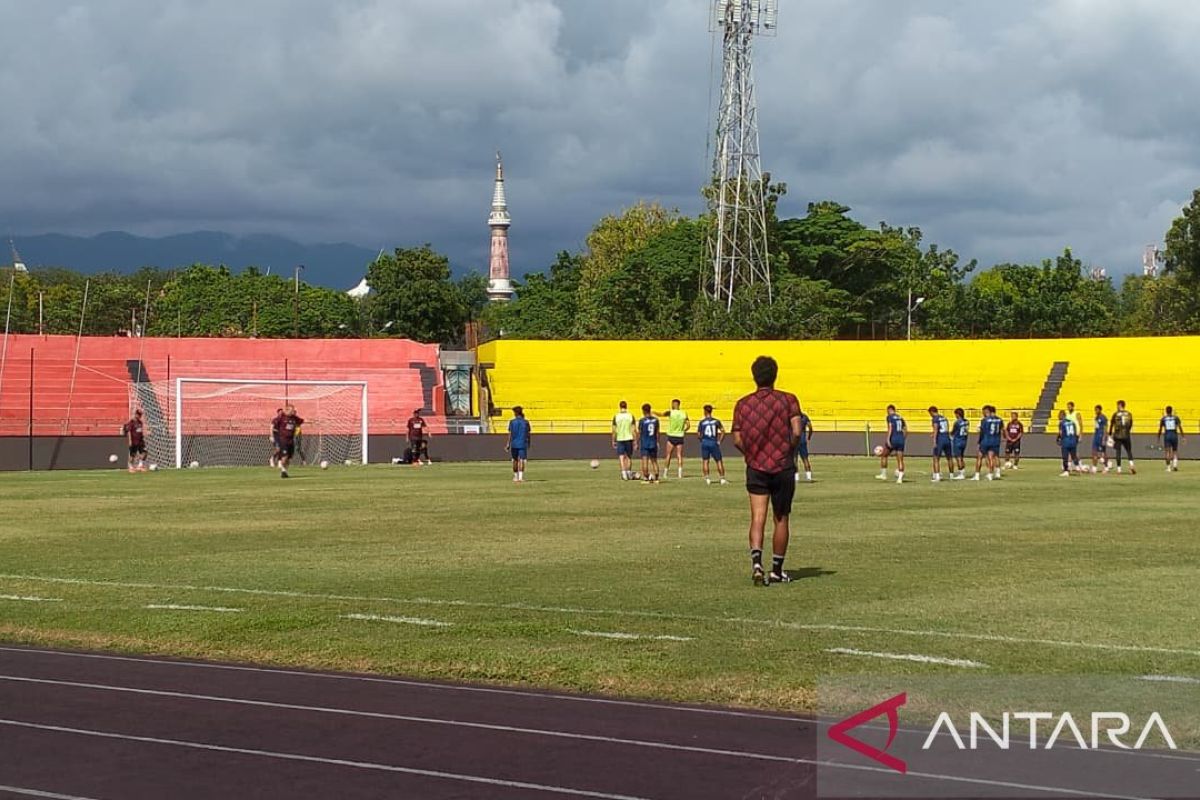 Semen Padang pastikan Nakagawa tidak bermain saat hadapi Persita