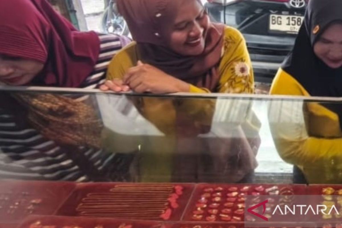 Harga Emas Palembang naik ke Rp16,6 Juta per suku, naik Rp1 Juta dari pekan lalu