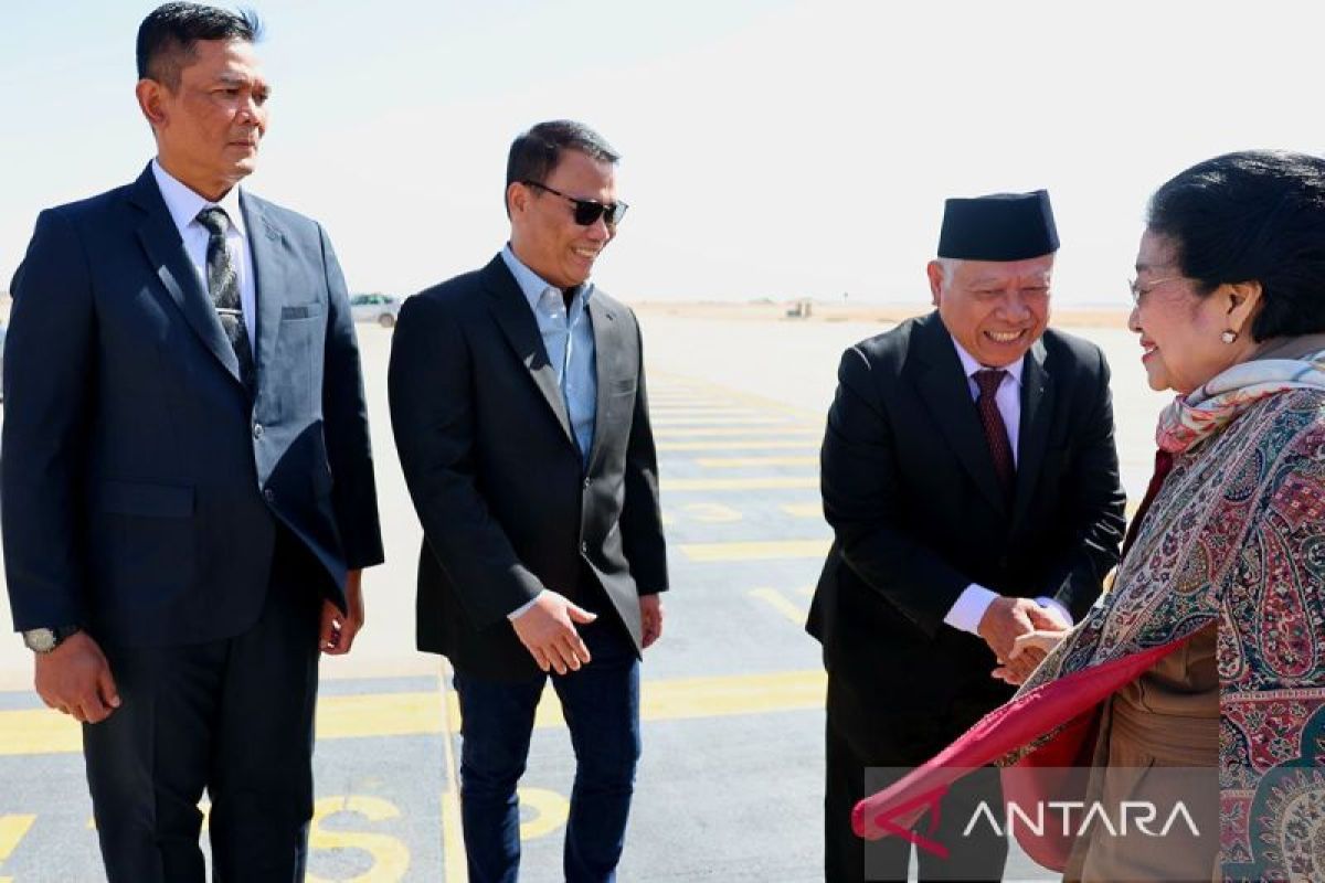 Populer, polisi usut pelajar siram air keras hingga Megawati di Riyadh