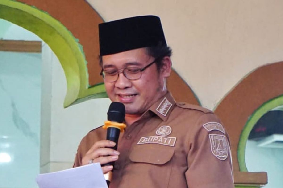 Bupati Magelang mengajak masyarakat jaga semangat gotong royong