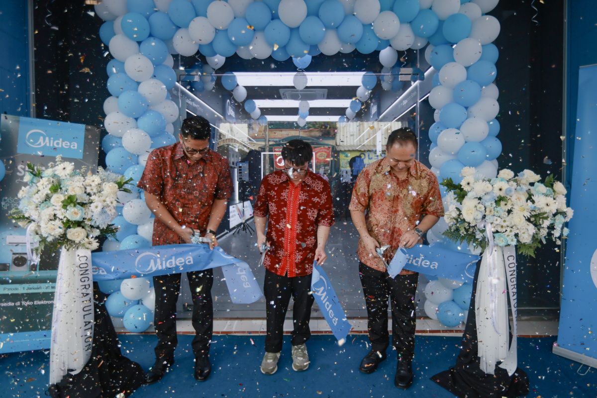 Midea resmikan Kitchen Pro Shop di Solo