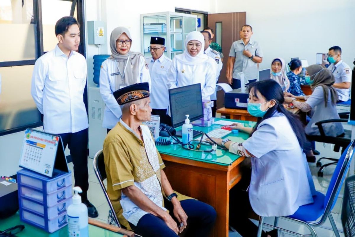 Khofifah pastikan pasien PBI tetap terlayani selama masa transisi