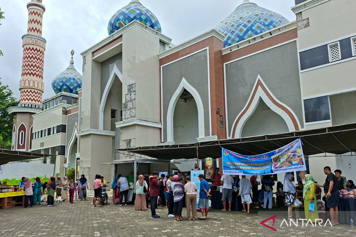 Pemprov NTT gelar 15 pasar murah untuk menjaga inflasi jelang HBKN
