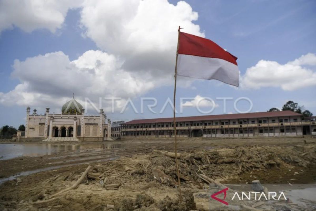 Menag: Rehabilitasi sarana pendidikan di Sumatera terus berlangsung