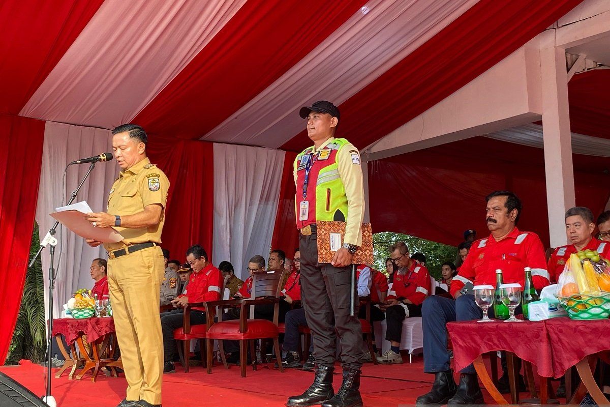 Wabup Pelalawan pimpin upacara Bulan K3 Nasional di Riau Kompleks