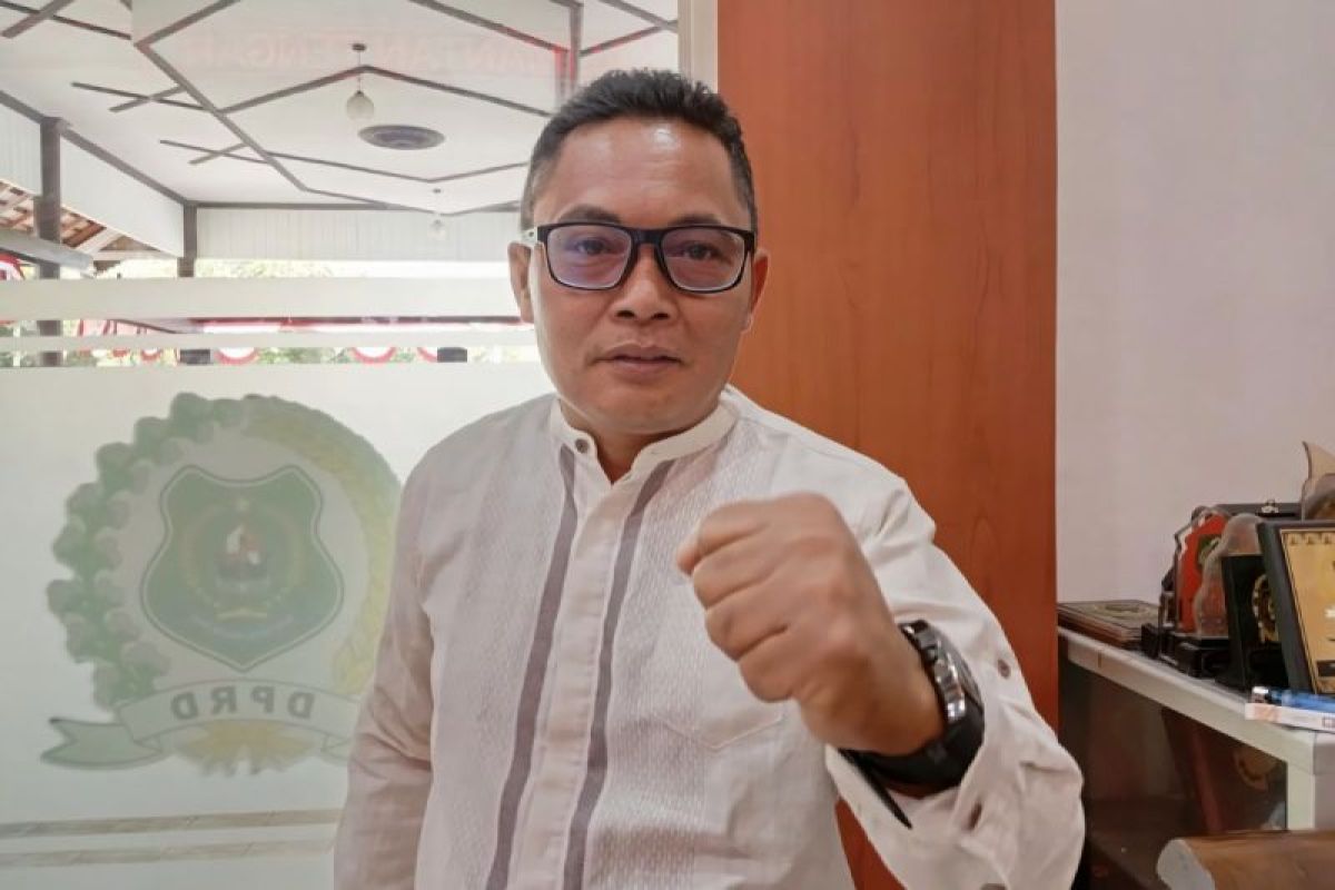 DPRD apresiasi pembangunan di hulu Kapuas mulai dirasakan masyarakat