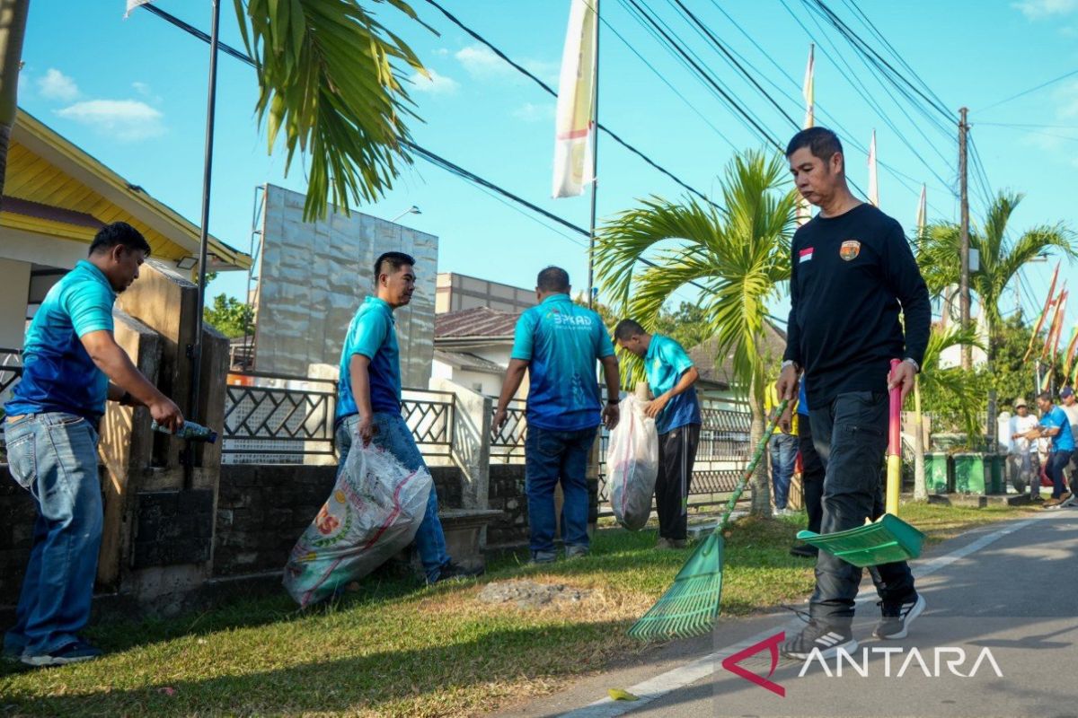 Bupati Asmar dan Wabup Muzamil pimpin korve di titik strategis Selatpanjang
