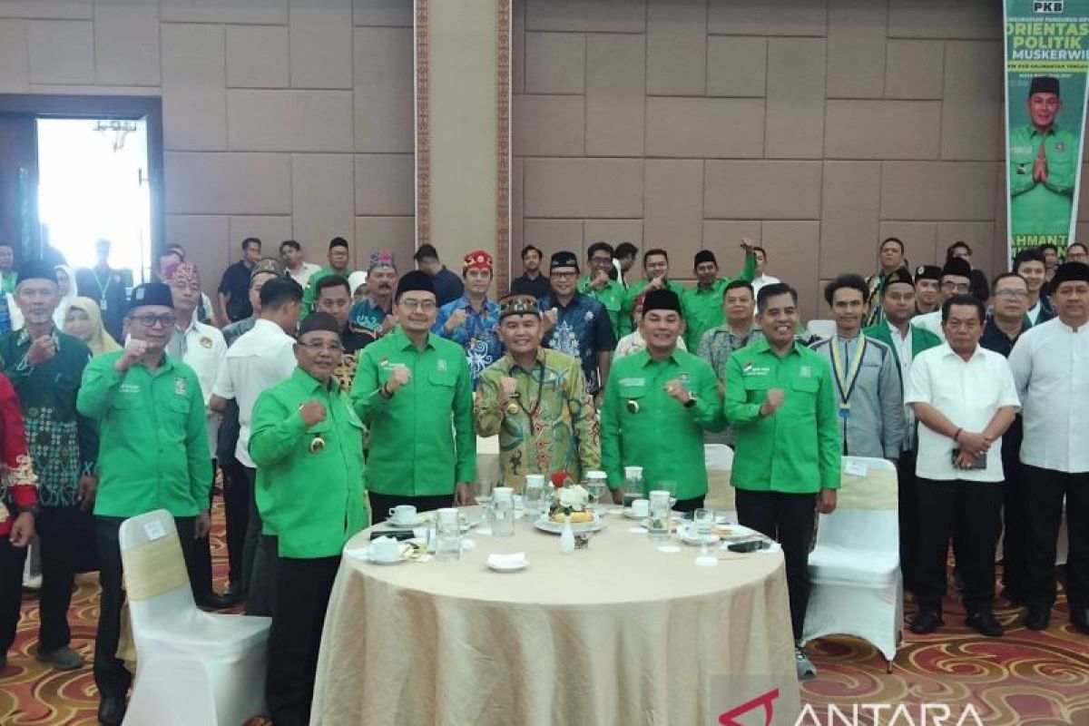Gubernur Kalteng tekankan peningkatan peran parpol dalam pembangunan