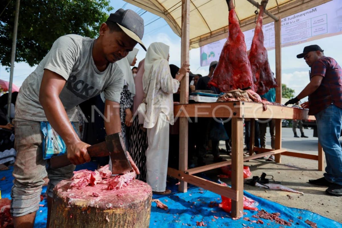 30 ton daging meugang pasar murah Pemkot Banda Aceh habis dibeli warga