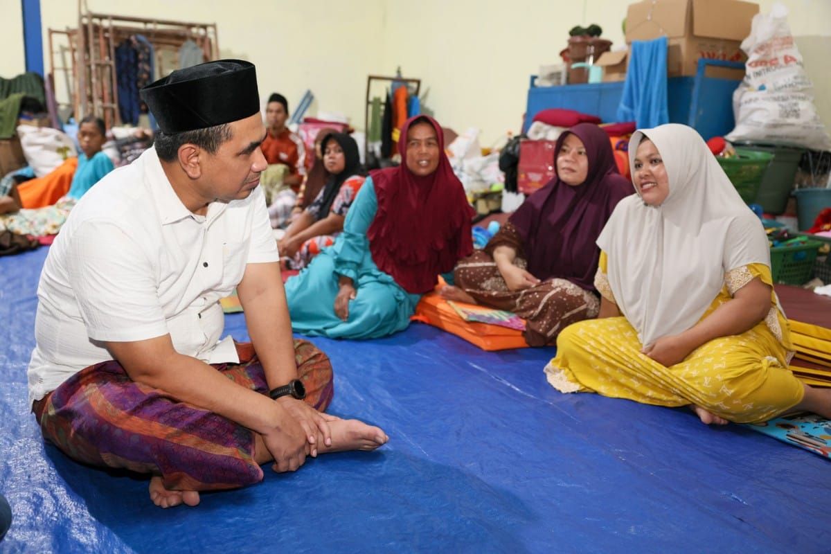 Wagub Jateng minta percepatan pembangunan huntara tanah bergerak di Tegal