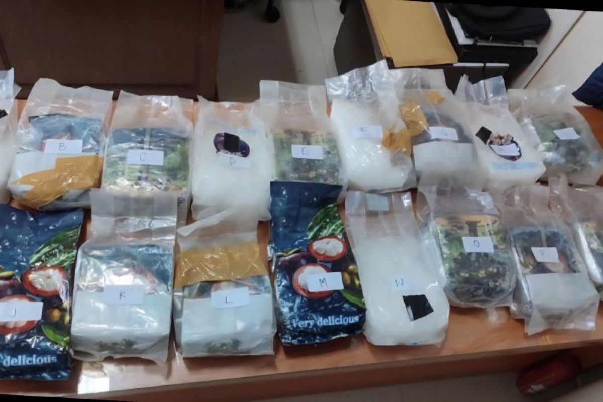 Polda Lampung gagalkan penyelundupan 17,29 kg sabu di Pintu Tol Bakauheni