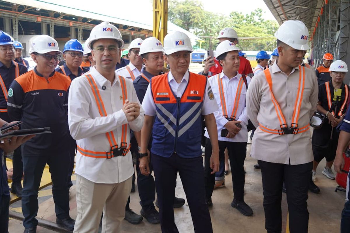 KAI tingkatkan inovasi layanan, dukung wisata di Pulau Jawa