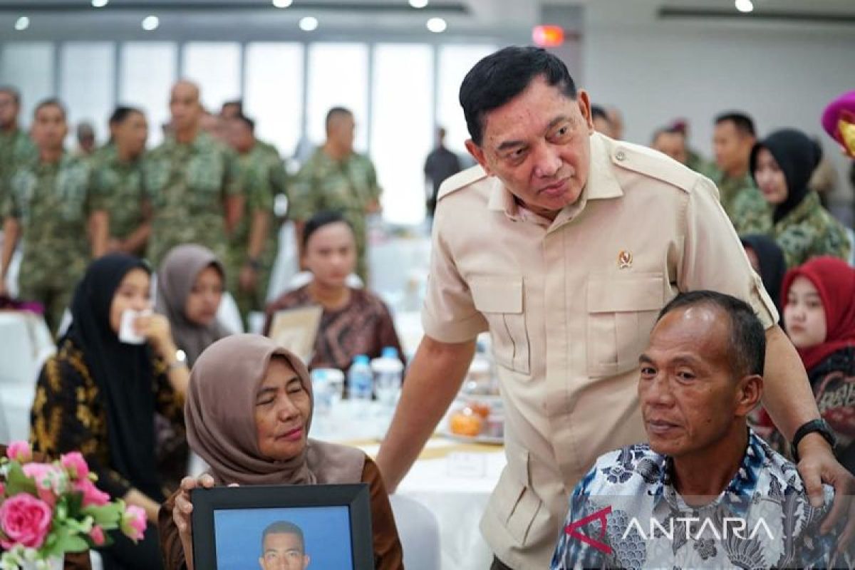 Pengamat: Nama Sjafrie di bursa capres tambah daftar calon individu