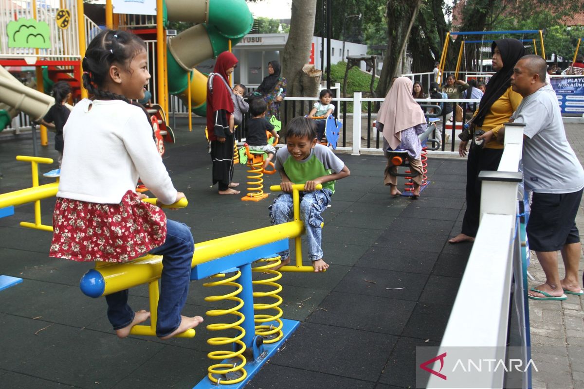 Psikolog: Orang tua harus jadi contoh dalam mengurangi pemakaian gawai