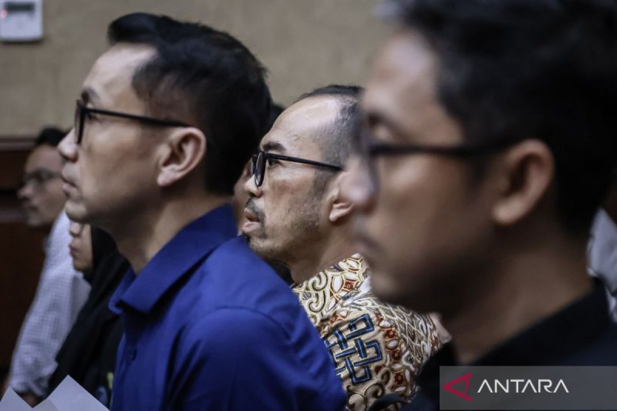 Sidang putusan sembilan terdakwa kasus minyak mentah digelar Kamis