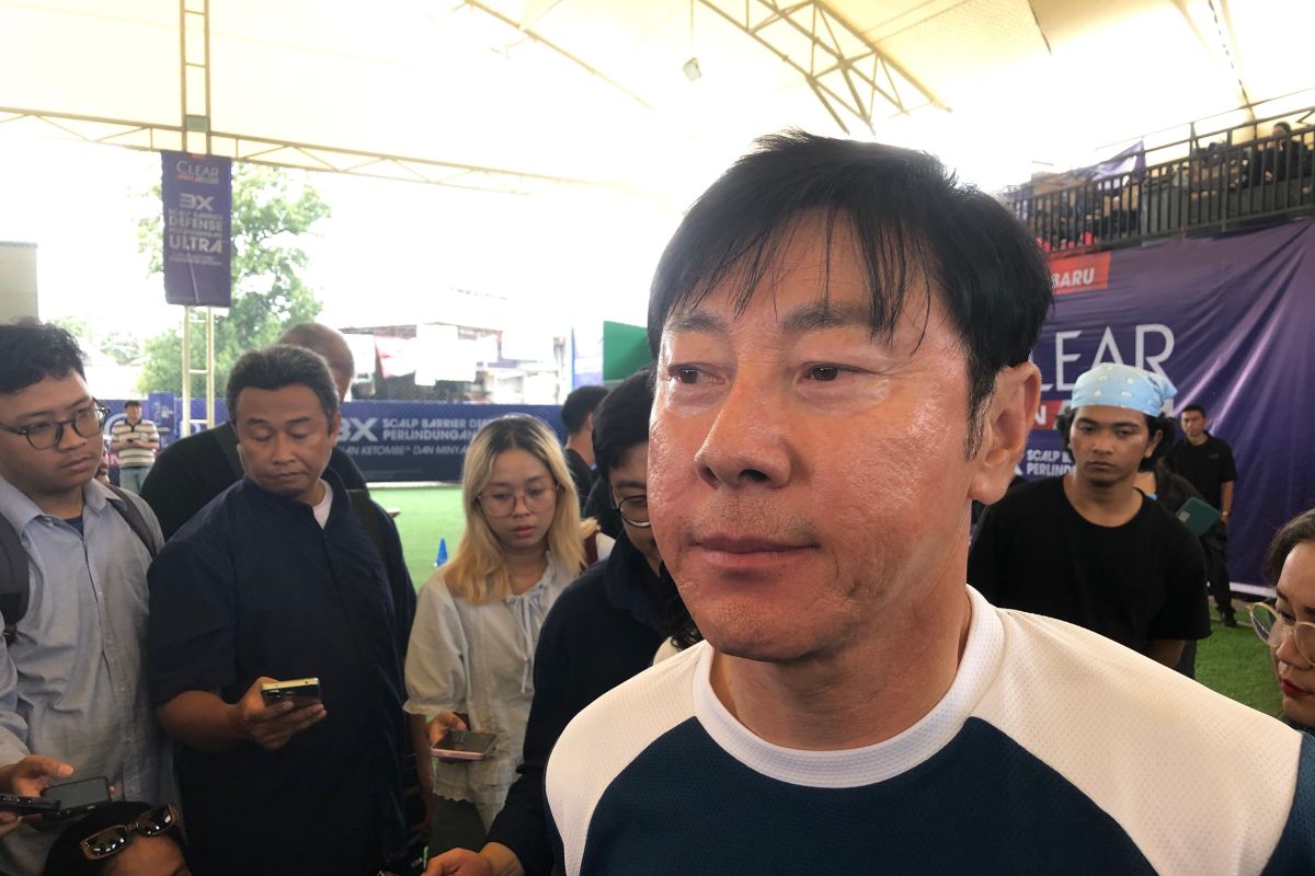 Shin Tae-yong nilai tak masalah Thom dan Shayne berkarier di Liga 1