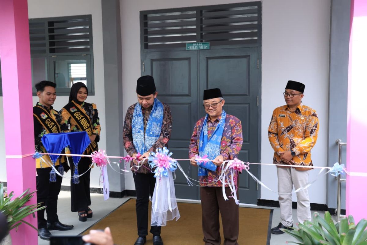 Kementerian Usulkan Anggaran Tambahan untuk Revitalisasi 60.000 Sekolah