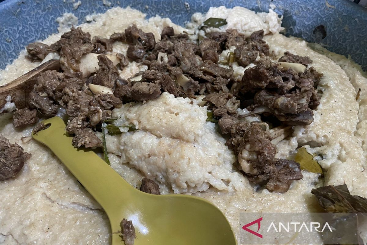 Jejak solidaritas warga di Kota Cirebon dalam semangkuk bubur Ramadhan