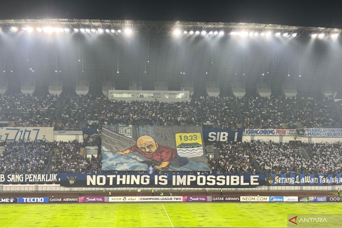 Persib tutup tribun selatan GBLA imbas kericuhan saat lawan Ratchaburi