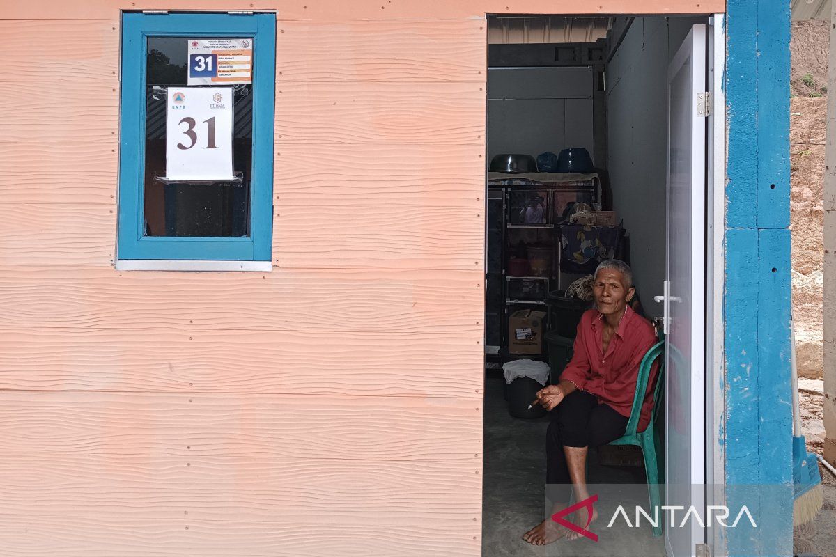 Warga korban tanah longsor sudah tempati huntara di Tapanuli Utara