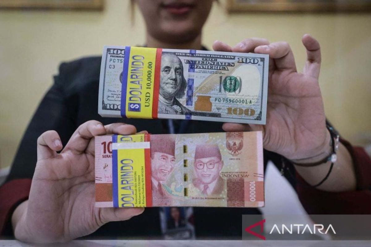 AS dan Iran tegang, Rupiah malah melemah