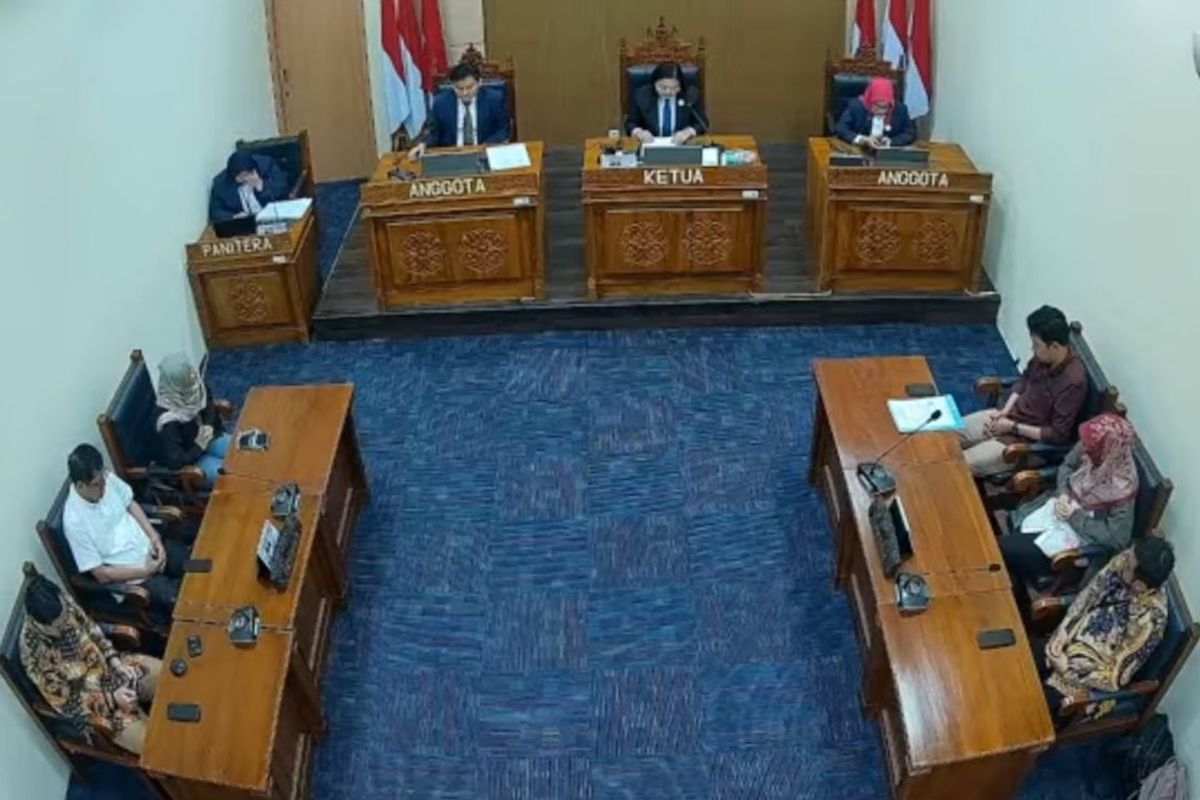 KI Pusat memerintahkan BKN membuka informasi hasil TWK KPK untuk pemohon