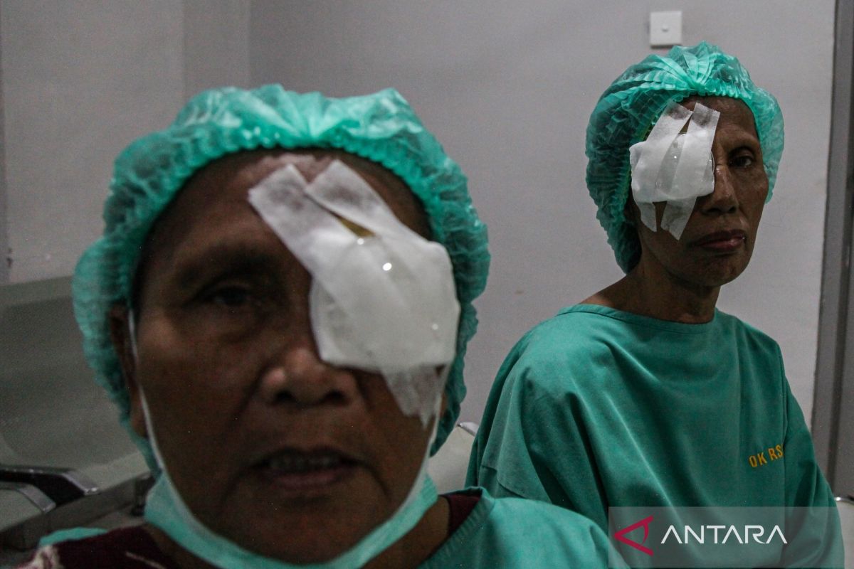 Jakbar gelar sunatan massal-operasi katarak gratis pada Juni-Agustus