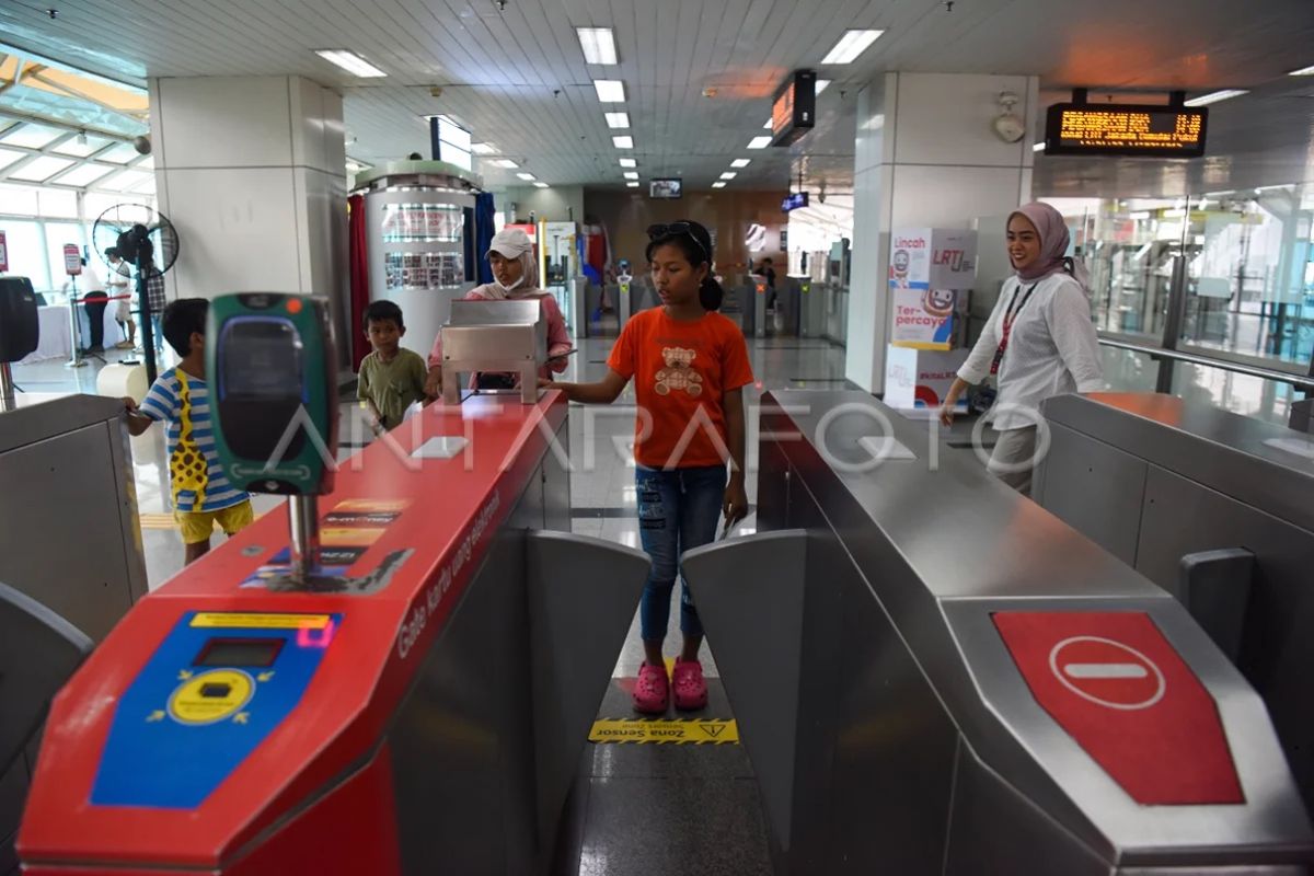 Transportasi umum di DKI gratis saat Lebaran 2026