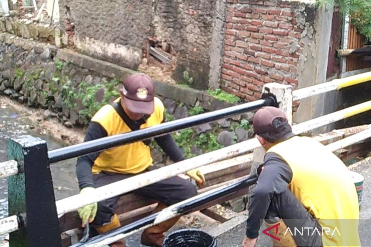 Jaga estetika kota, Pemkot percantik puluhan jembatan di Matraman