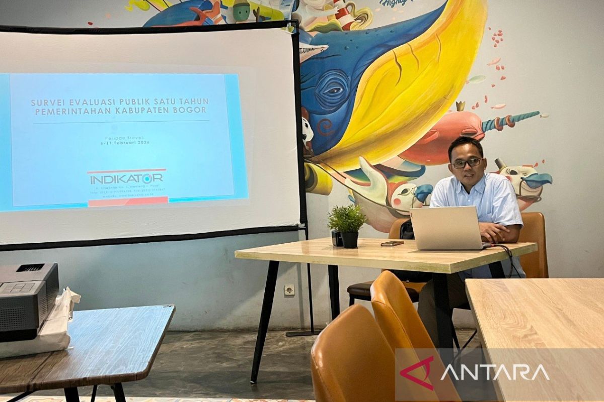 Survei Indikator: Warga puas kerja Pemkab Bogor, ekonomi jadi catatan