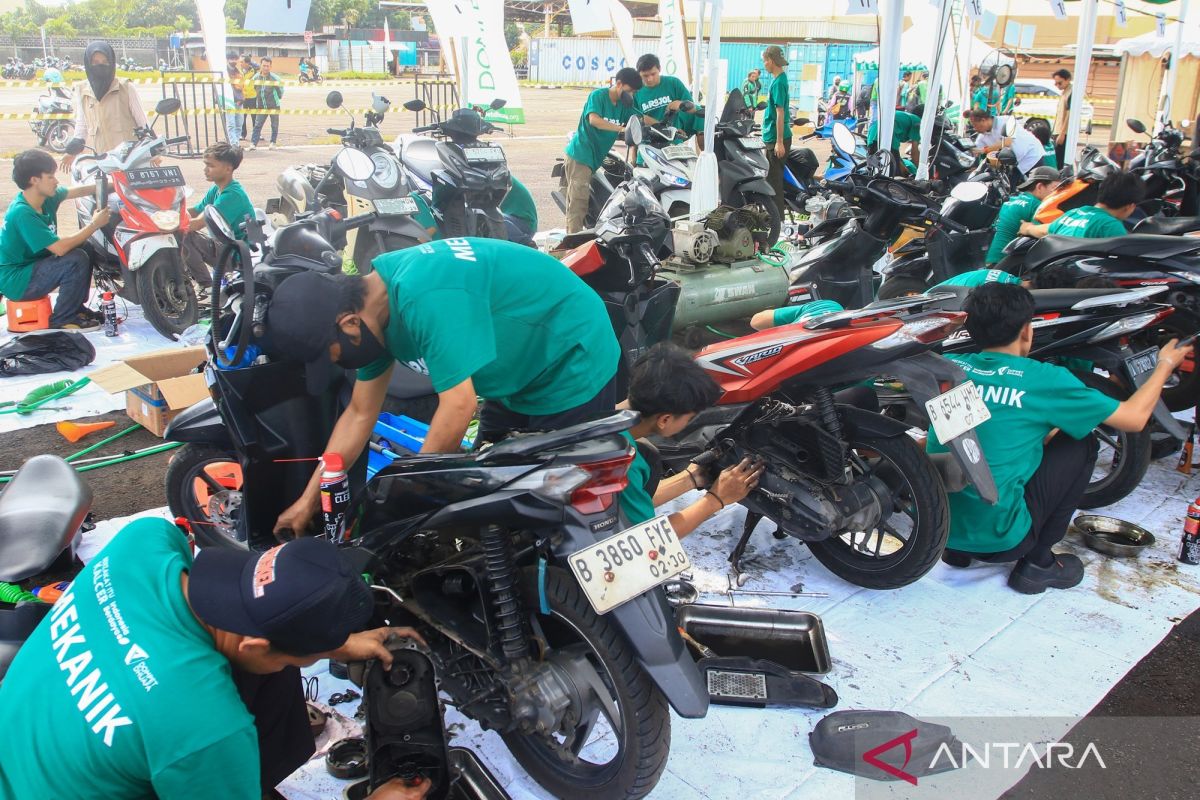Program Ber-Ojol berikan servis motor gratis bagi 1447 pengemudi ojek se-Jabodetabek