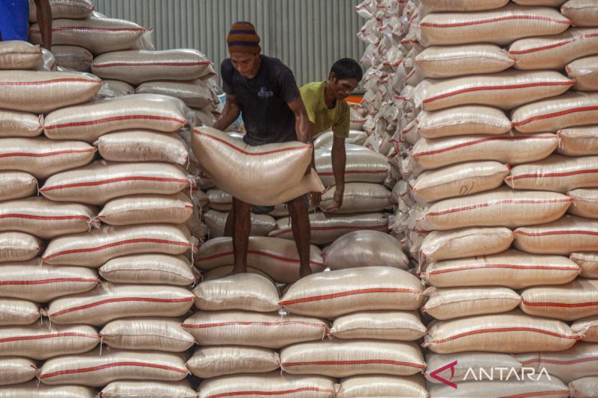 Indonesia launches first rice exports for Hajj Pilgrims  