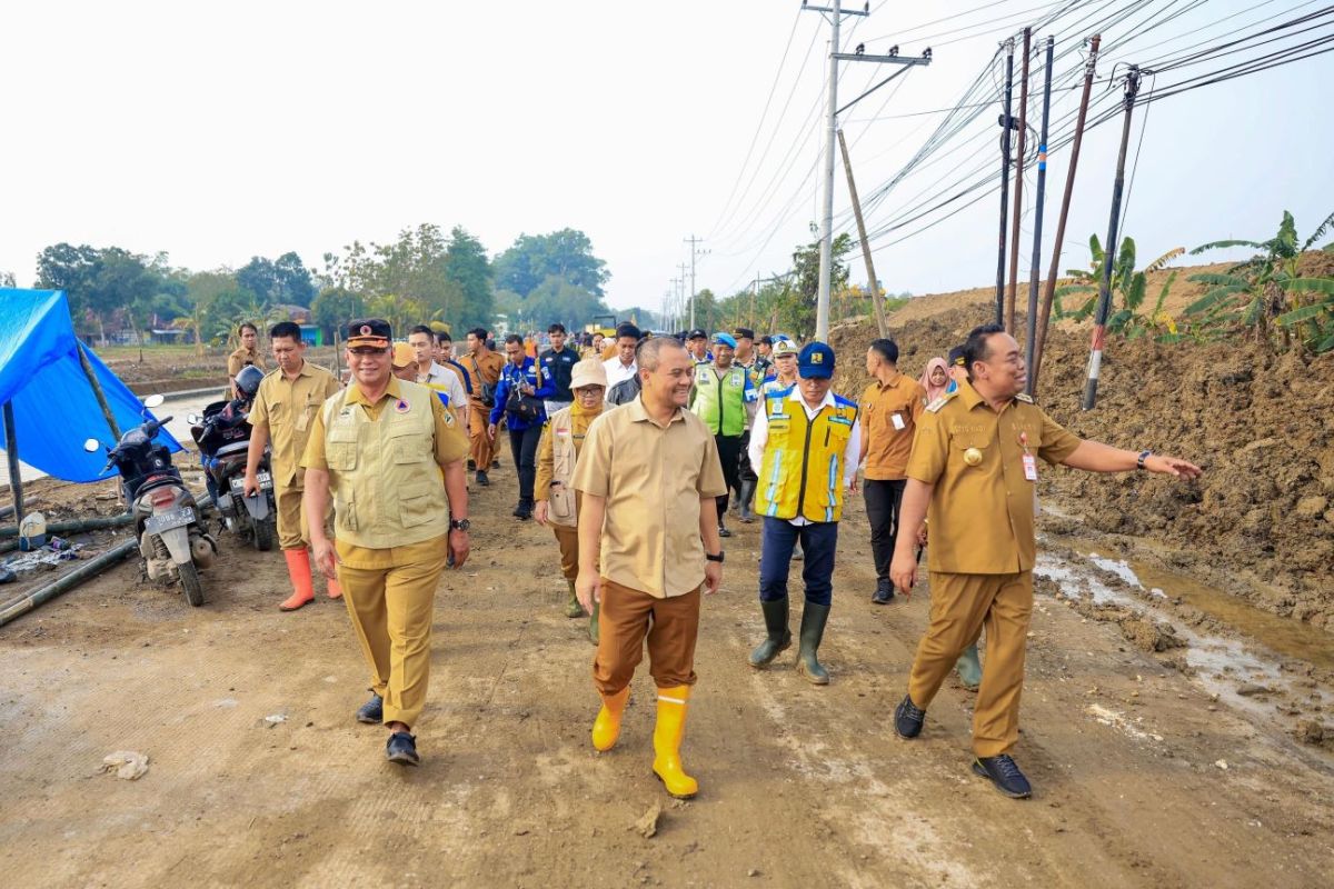 Gubernur Jateng: Jalan Semarang-Godong ditargetkan bisa dilalui H-7 Lebaran