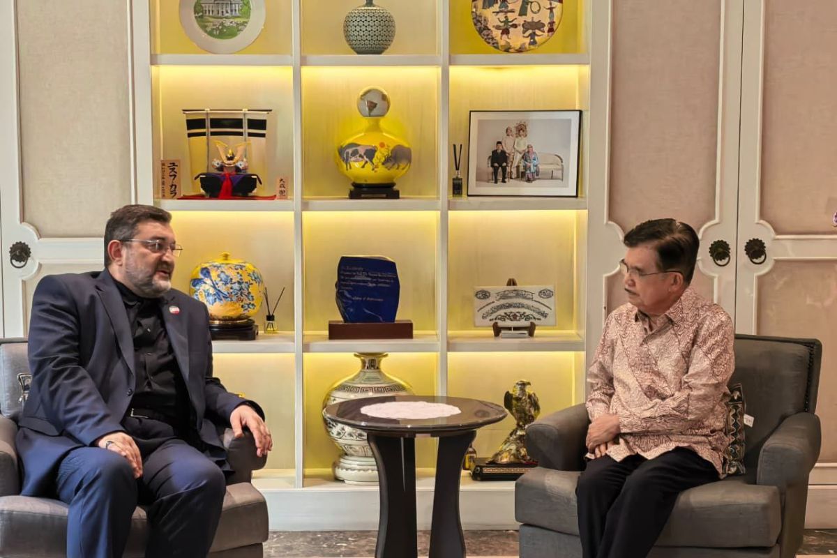 Jusuf Kalla Bahas Peran Mediasi Indonesia dengan Duta Besar Iran