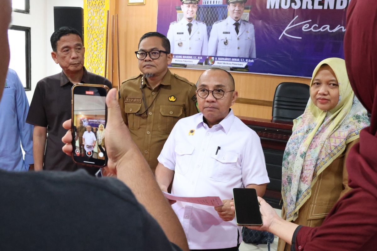 BPN Pekanbaru-Forkopimda edukasi masyarakat terkait pembebasan lahan Fly Over Simpang Panam