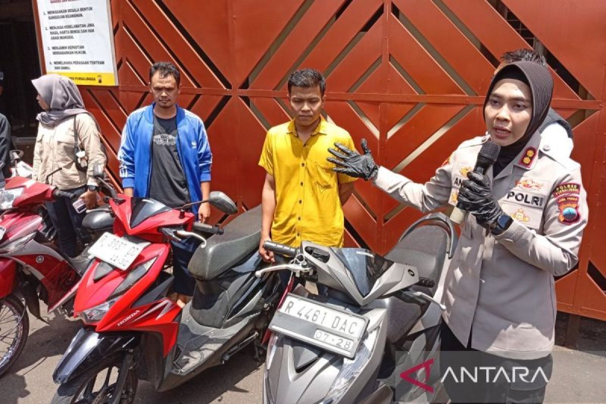 Polres Purbalingga kembalikan barang bukti sepeda motor curian