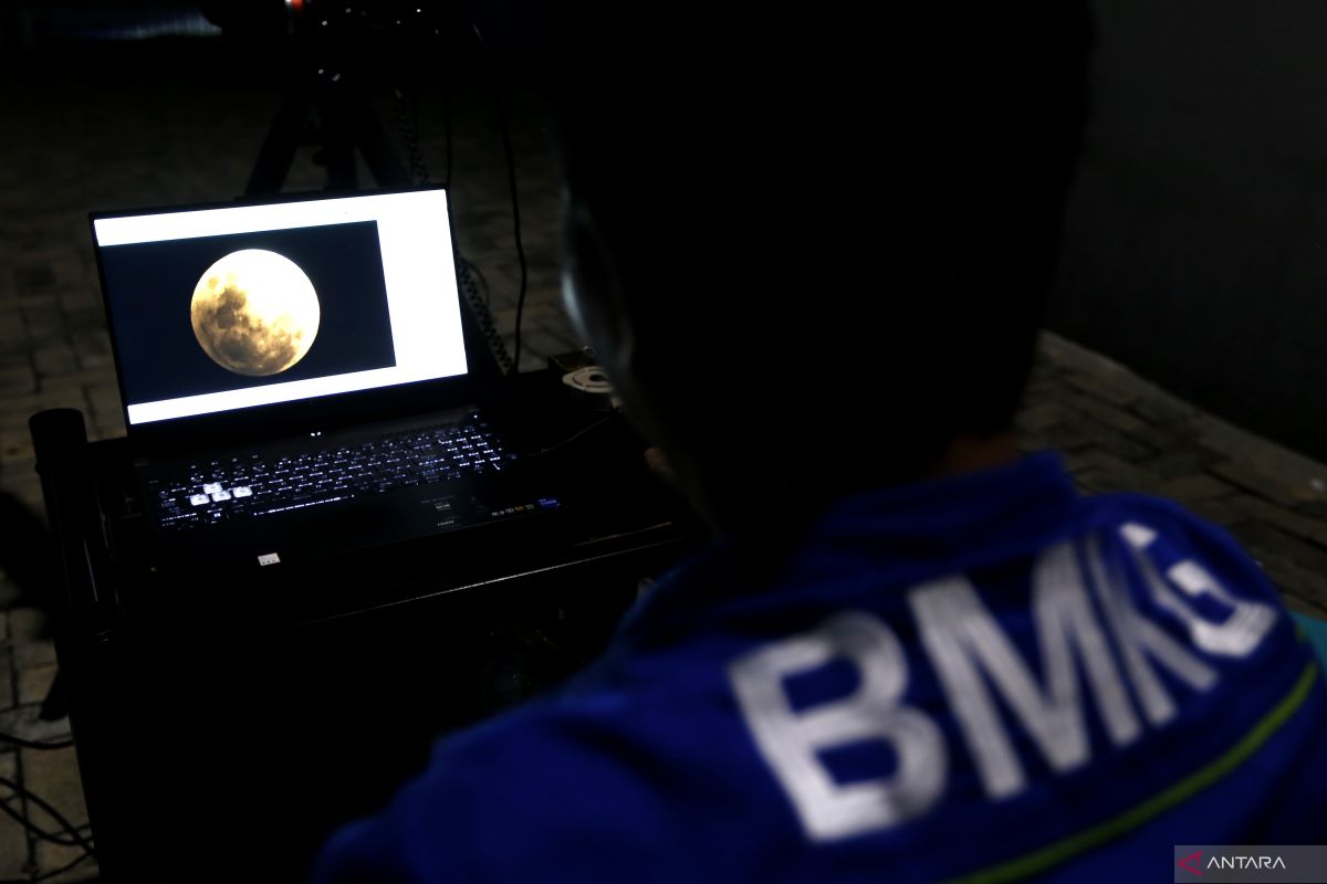 BMKG pantau gerhana bulan total di Gorontalo