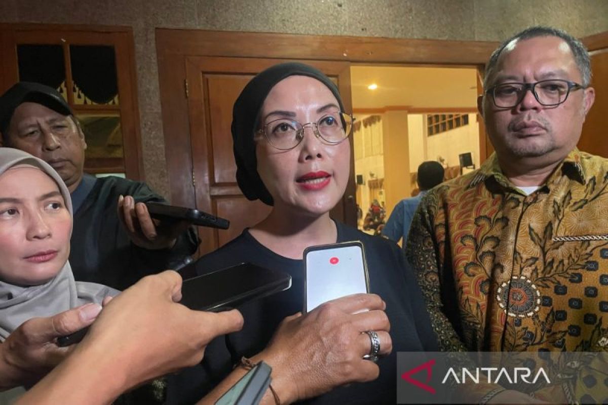 Anggota DPR dan BPKH edukasi masyarakat terkait pengelolaan dana haji