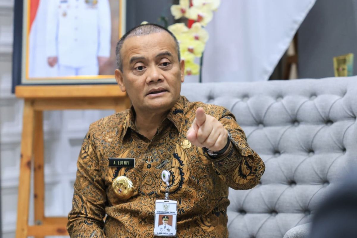 Gubernur Jateng bantah pernyataan Fadia Arafiq soal OTT