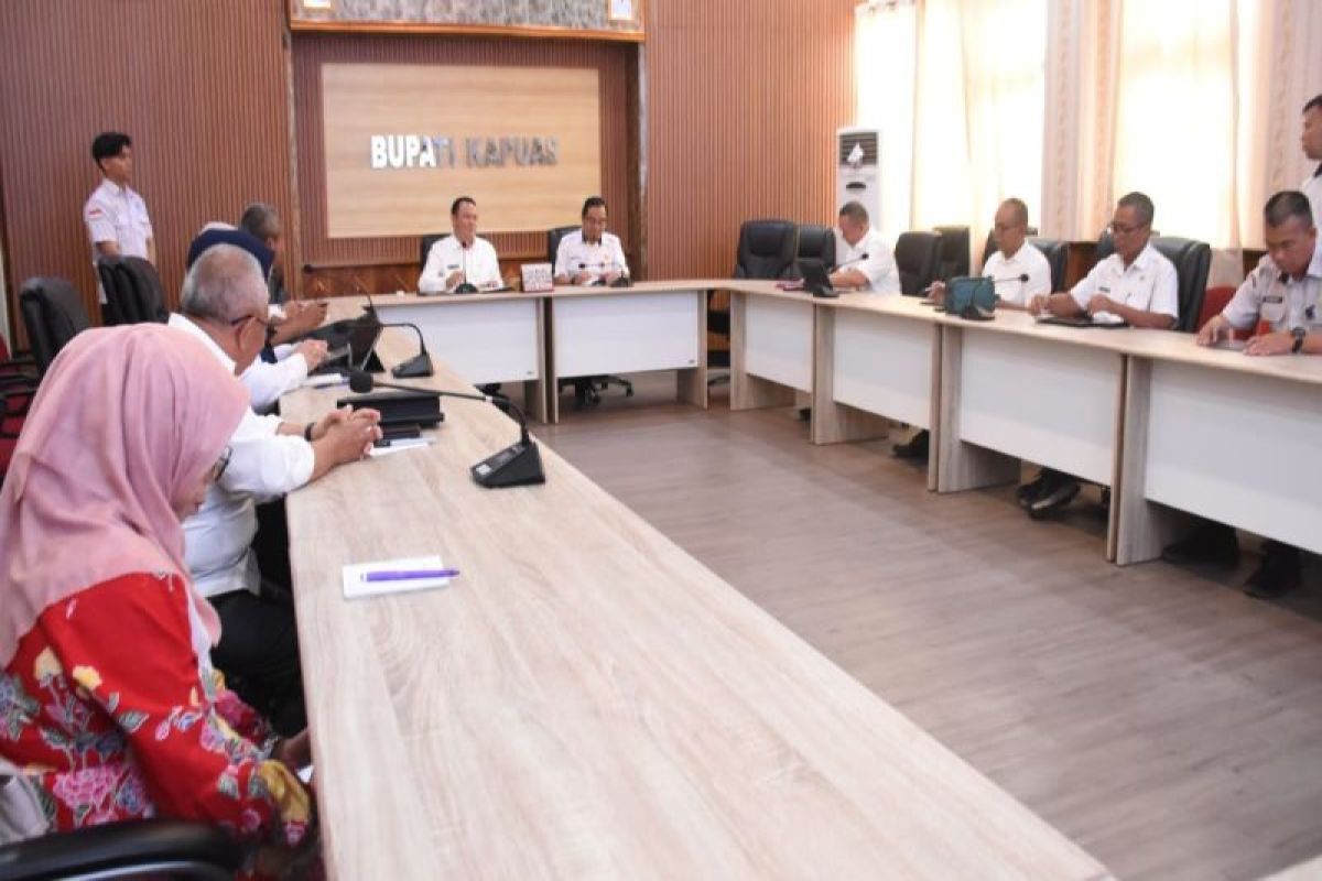 Pemkab Kapuas bahas seleksi Dewan Pengawas Perumda Tirta Pambelom